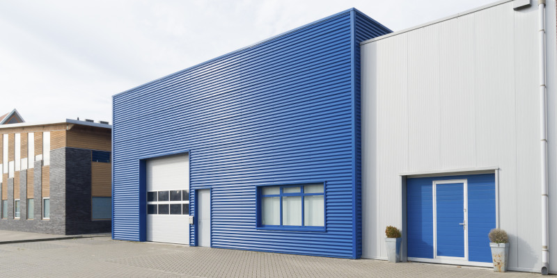 Why Are More Facility Managers Choosing Metal Buildings?